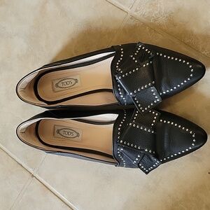 MADE IN ITALY TOD'S BALLERINA FLATS WITH STUDS SIZE 38.5